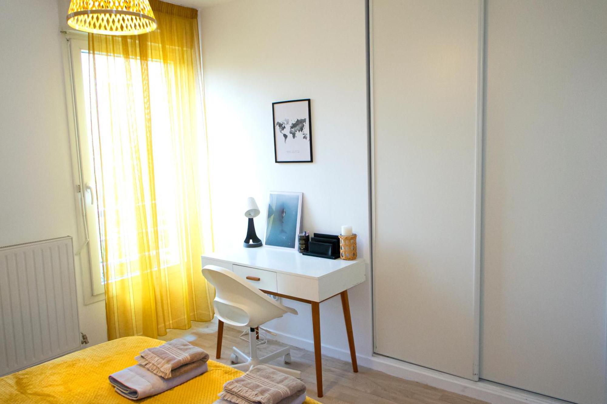 Superbe Appartement ,Proche De Paris, Dans Residence Privee , Ideal Familles, Parking Et Wifi Gratuits! ! ! فيتري سور سين المظهر الخارجي الصورة